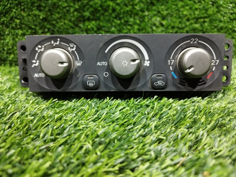 Блок управления климат-контролем, 2000 рублей, Пешки