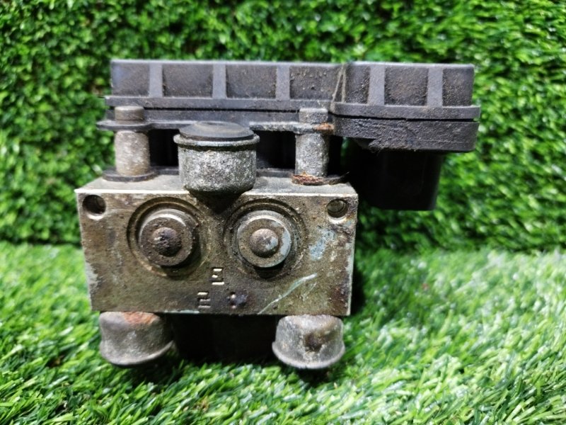 Блок управления ABS, 2000 рублей, Пешки