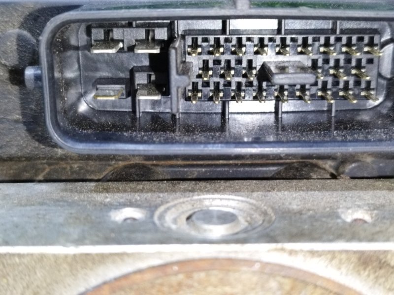 Блок управления ABS, 2000 рублей, Пешки