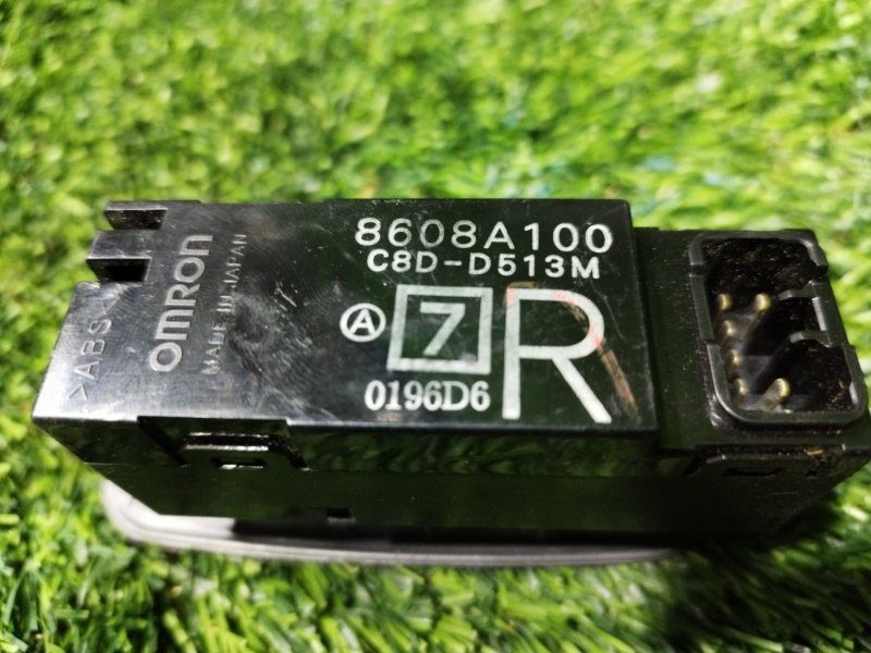 Кнопка стеклоподъемника, 300 рублей, Пешки