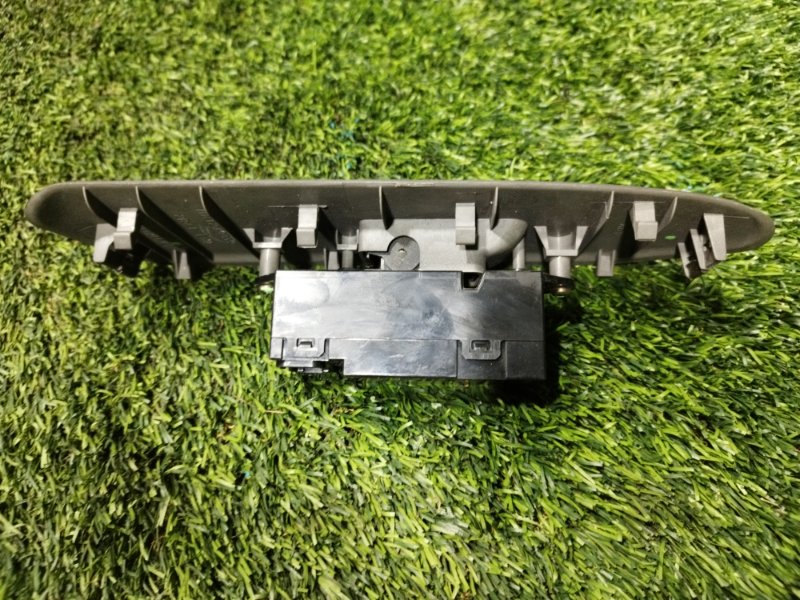 Кнопка стеклоподъемника, 300 рублей, Пешки