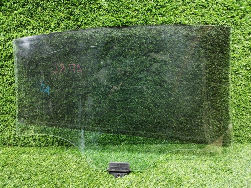 Стекло двери, 5000 рублей, Пешки