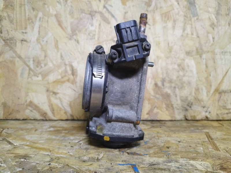 Дроссельная заслонка, 2000 рублей, Пешки