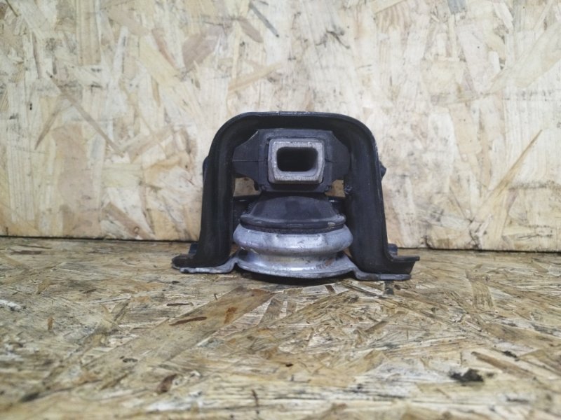 Подушка двигателя, 1000 рублей, Пешки