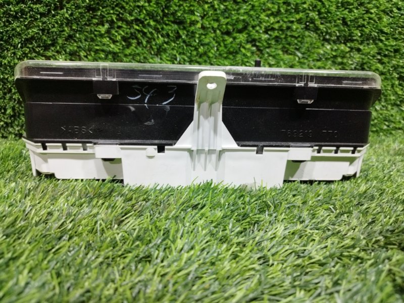 Панель приборов, 4000 рублей, Пешки