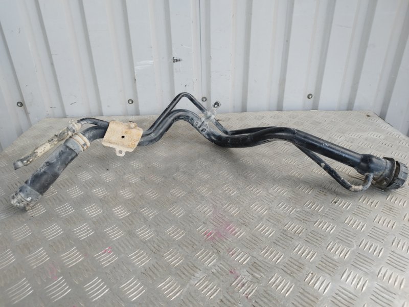 Горловина топливного бака, 5000 рублей, Пешки