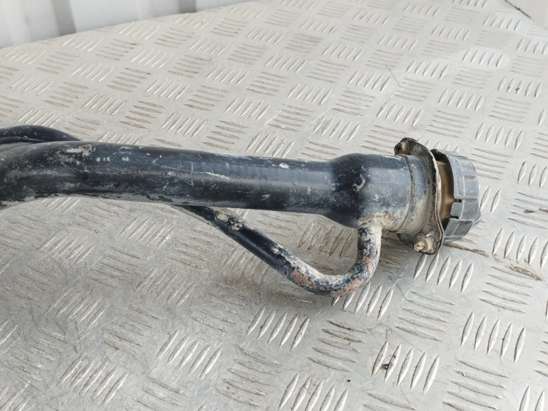 Горловина топливного бака, 5000 рублей, Пешки