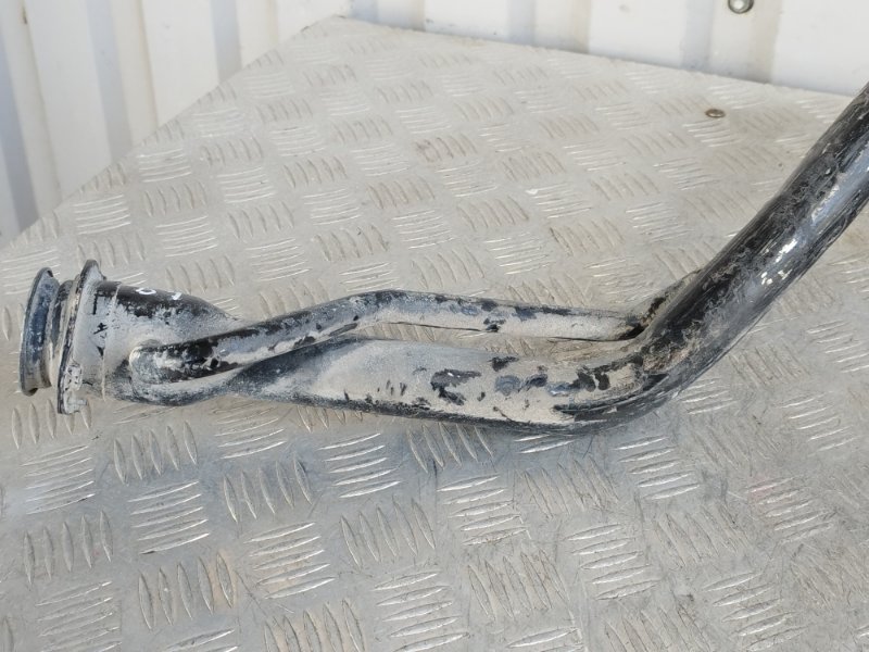 Горловина топливного бака, 5000 рублей, Пешки