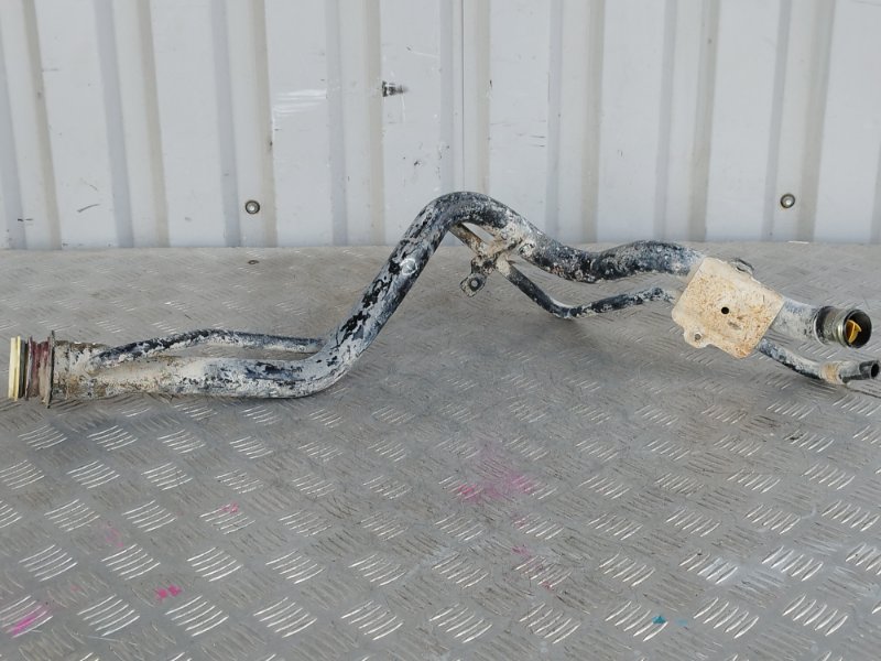 Горловина топливного бака, 5000 рублей, Пешки