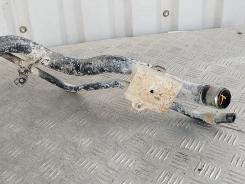 Горловина топливного бака, 5000 рублей, Пешки