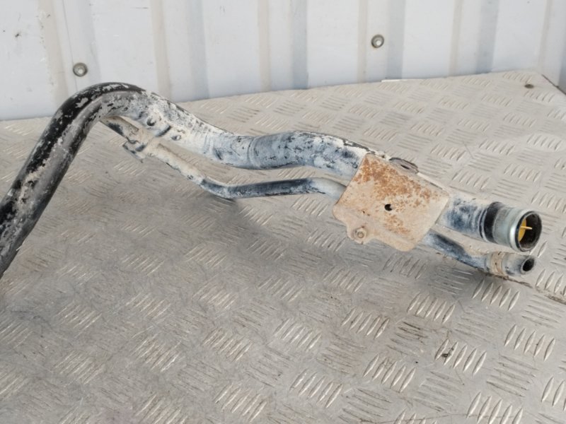 Горловина топливного бака, 5000 рублей, Пешки