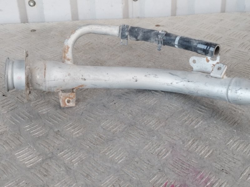 Горловина топливного бака, 9000 рублей, Пешки