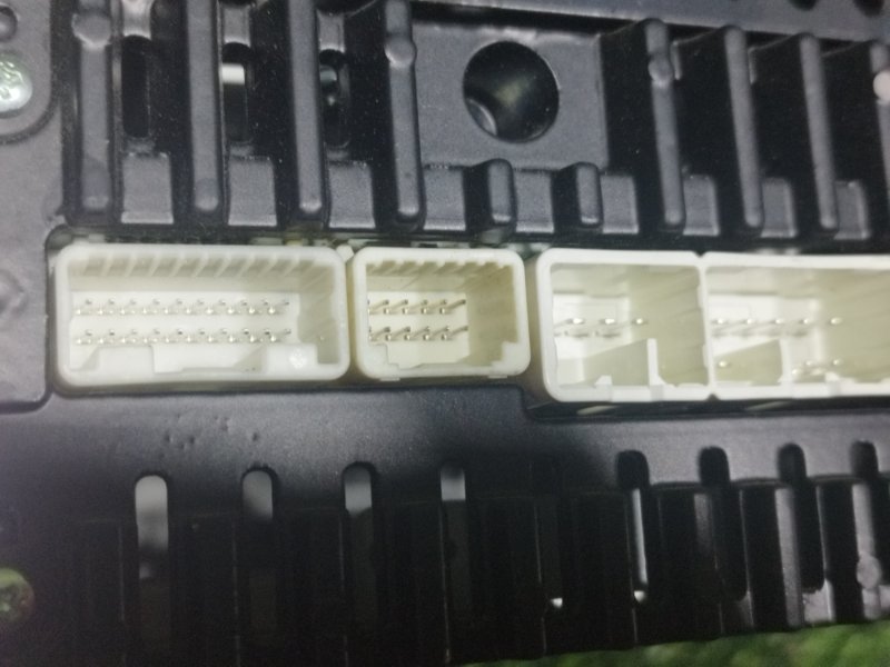 Магнитола, 2000 рублей, Пешки