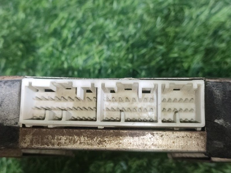 Блок ABS, 1000 рублей, Пешки