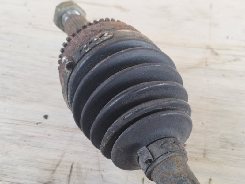 Привод, 8000 рублей, Пешки