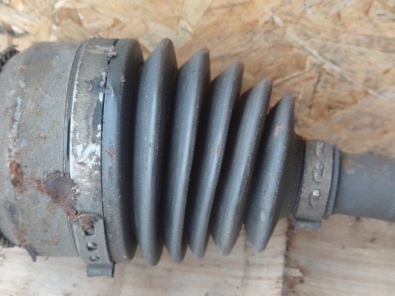 Привод, 8000 рублей, Пешки