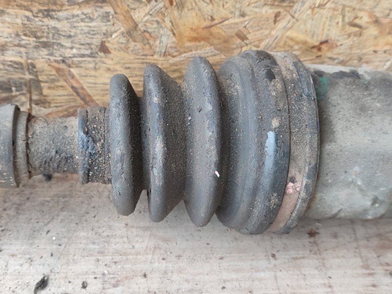 Привод, 8000 рублей, Пешки