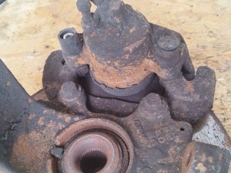 Кулак поворотный, 4000 рублей, Пешки