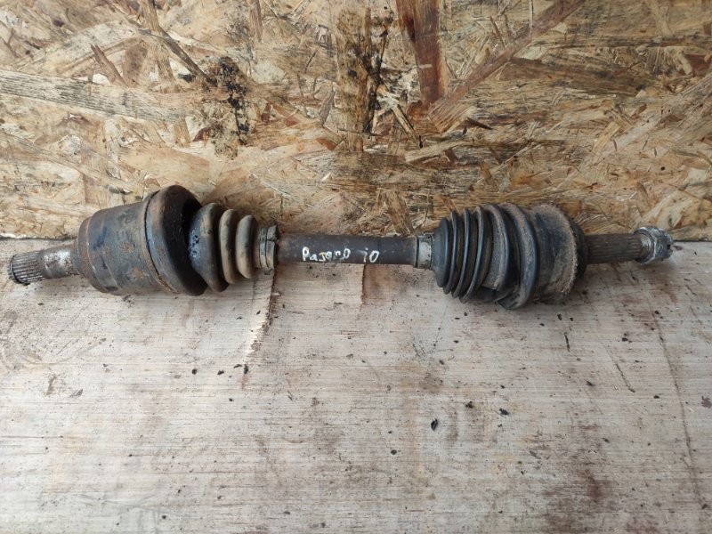 Привод, 6000 рублей, Пешки