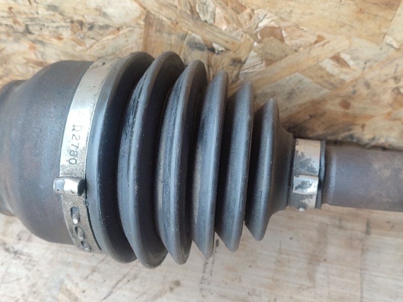 Привод, 10000 рублей, Пешки