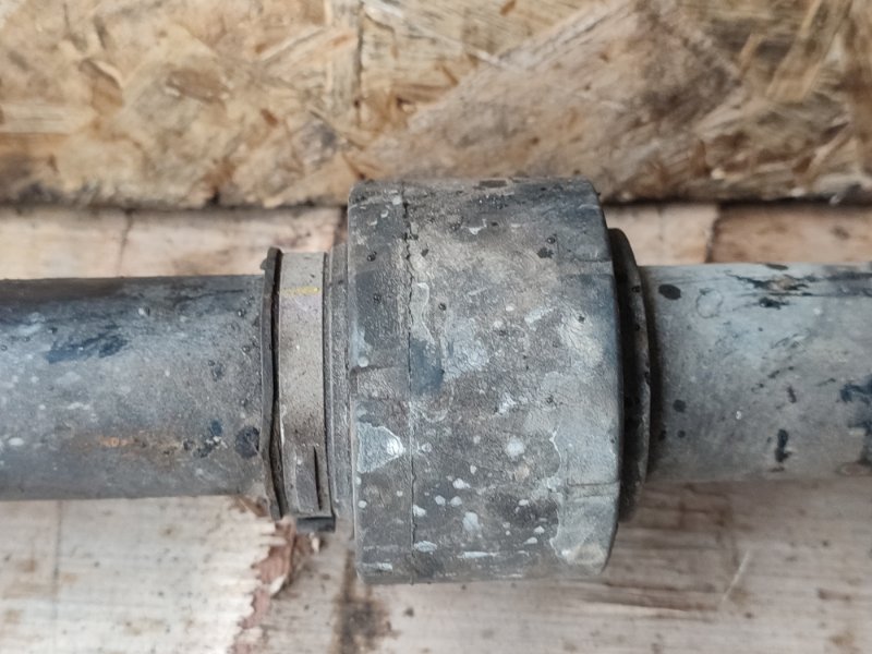 Привод, 9000 рублей, Пешки