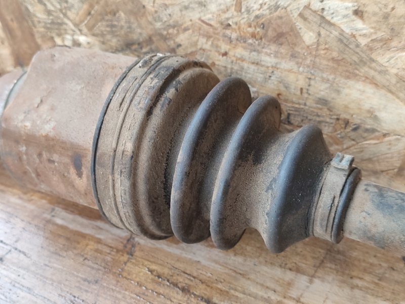 Привод, 9000 рублей, Пешки