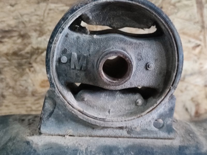 Балка продольная под ДВС, 3000 рублей, Пешки