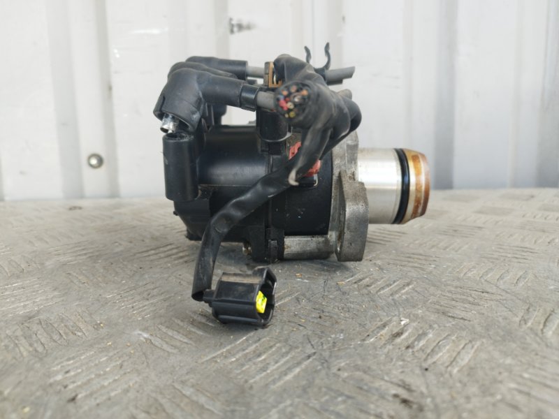 Трамблер, 10000 рублей, Пешки