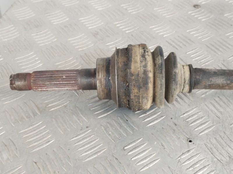 Привод, 5000 рублей, Пешки