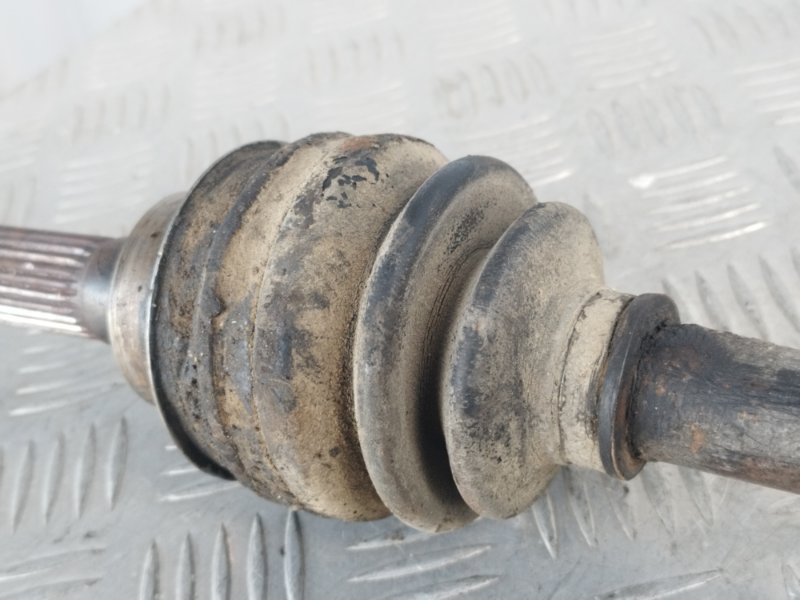 Привод, 5000 рублей, Пешки