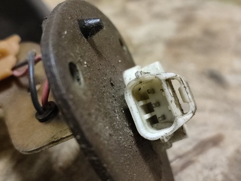 Датчик уровня топлива, 1500 рублей, Пешки