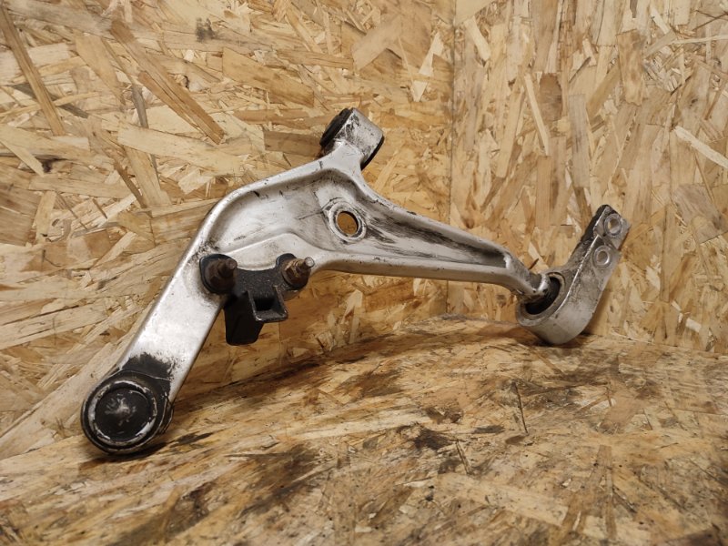 Рычаг нижний, 7000 рублей, Пешки