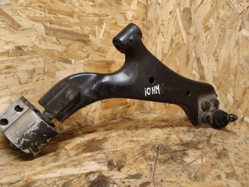 Рычаг нижний, 4000 рублей, Пешки