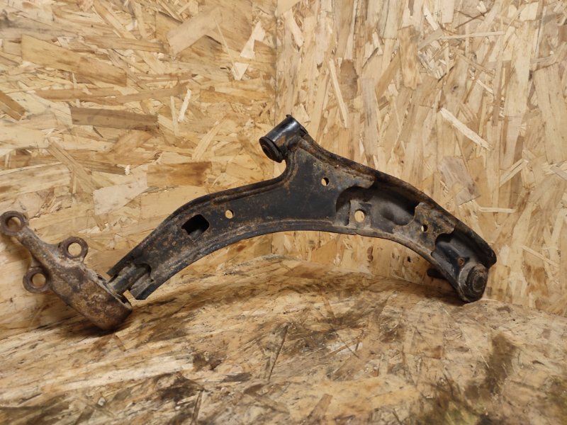 Рычаг нижний, 1500 рублей, Пешки