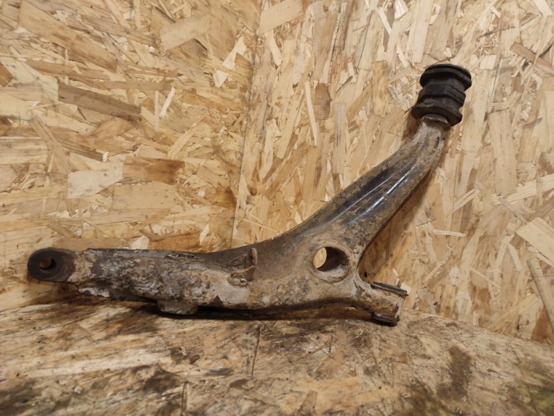 Рычаг нижний, 4000 рублей, Пешки