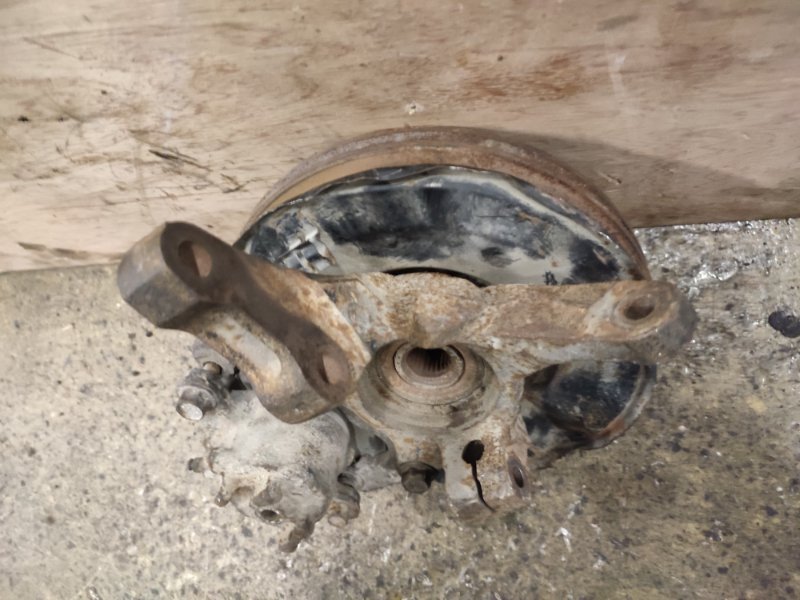 Кулак поворотный, 3000 рублей, Пешки