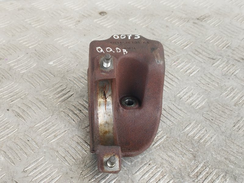 Кронштейн двигателя, 1500 рублей, Пешки