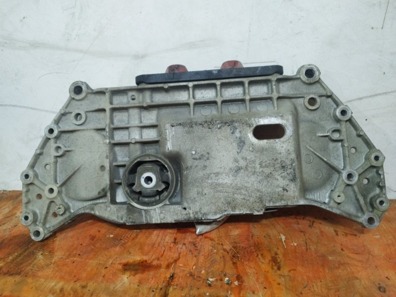 Подрамник, 5000 рублей, Пешки