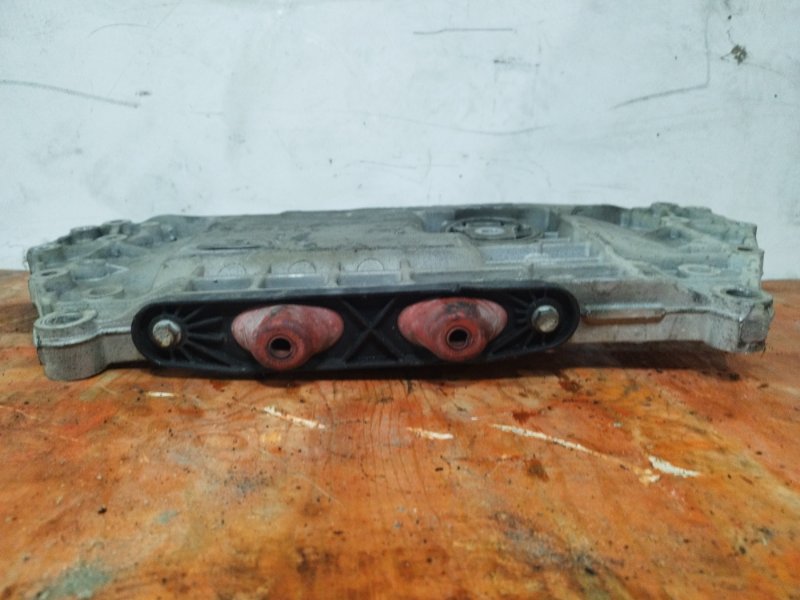 Подрамник, 5000 рублей, Пешки