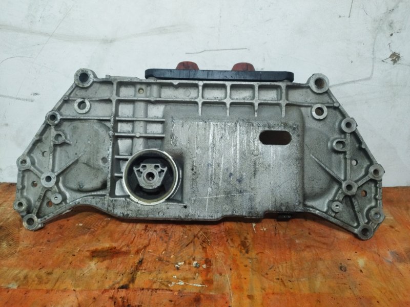 Подрамник, 5000 рублей, Пешки