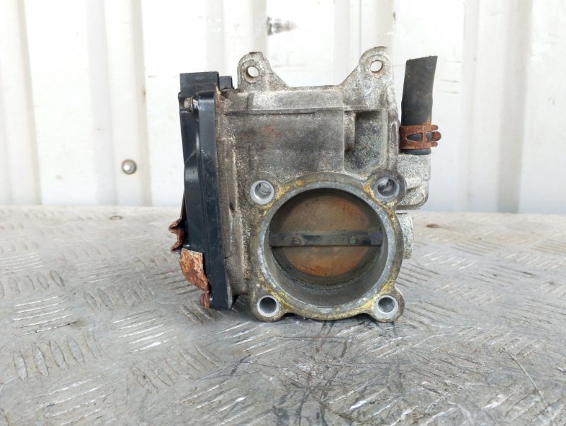 Дроссельная заслонка, 2000 рублей, Пешки