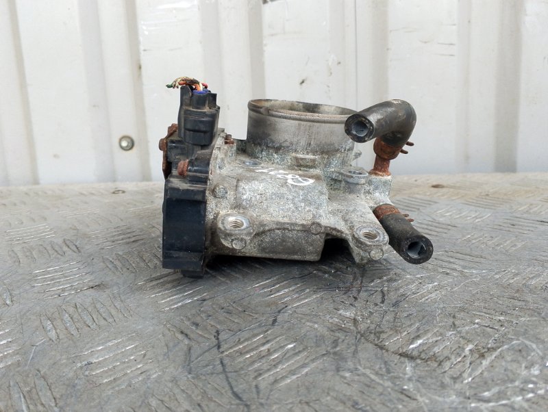 Дроссельная заслонка, 2000 рублей, Пешки