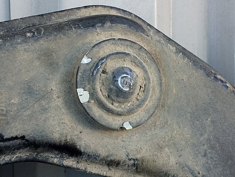 Рычаг верхний, 2500 рублей, Пешки