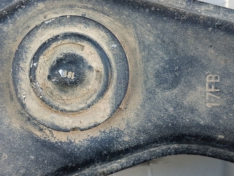 Рычаг верхний, 2500 рублей, Пешки