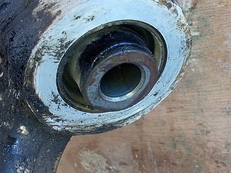 Рычаг нижний, 7000 рублей, Пешки