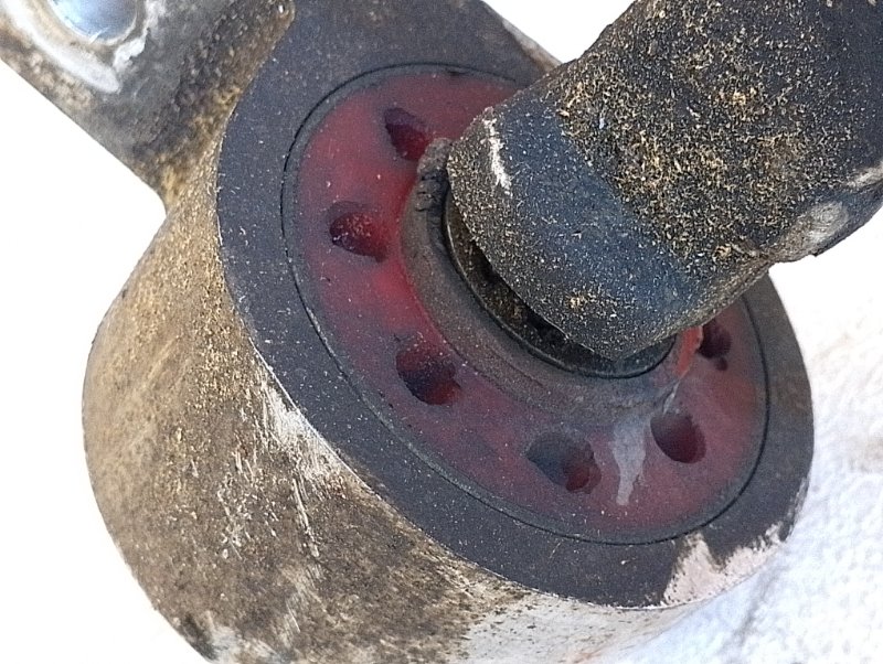 Рычаг нижний, 7000 рублей, Пешки