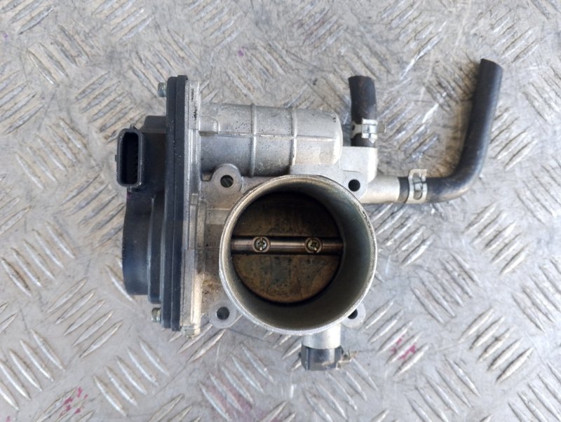 Дроссельная заслонка, 2000 рублей, Пешки