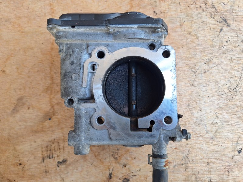 Дроссельная заслонка, 2000 рублей, Пешки