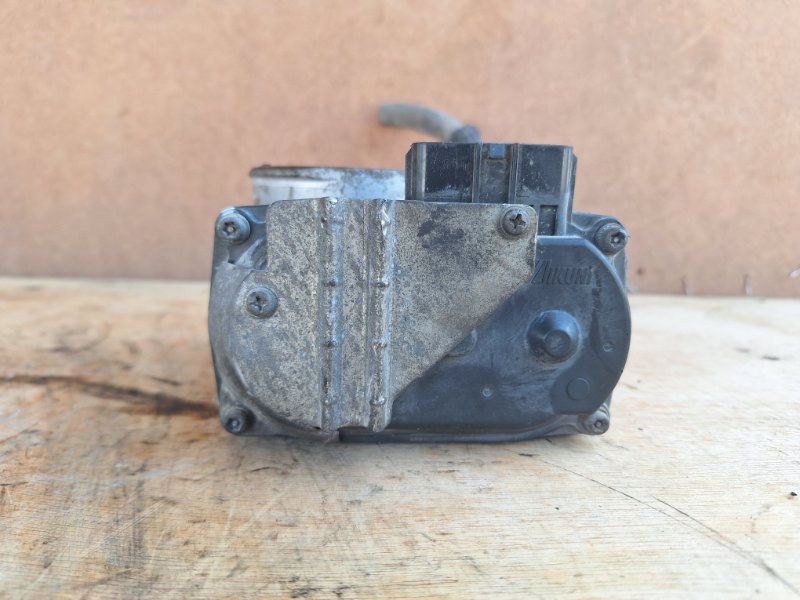 Дроссельная заслонка, 2000 рублей, Пешки