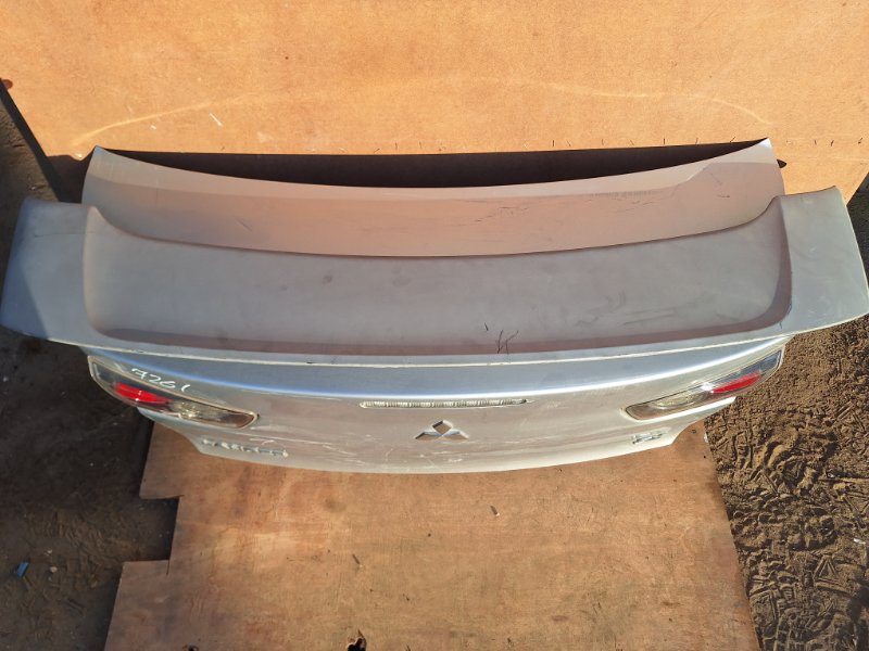 Крышка багажника, 18000 рублей, Пешки